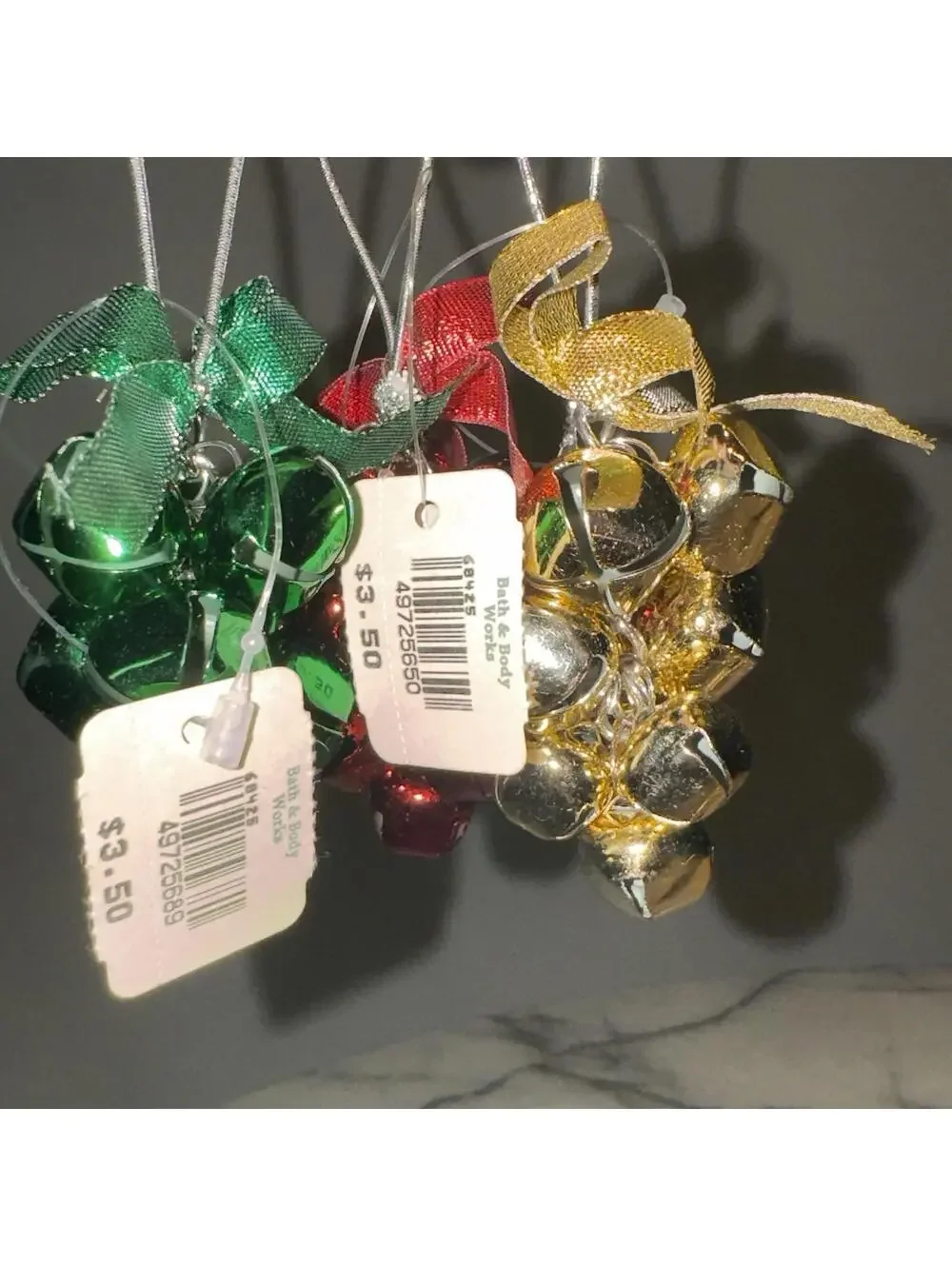 Bath & Body Works Jingle Bell Cluster Gift Tags 4 new vintage Ornaments Gold Red